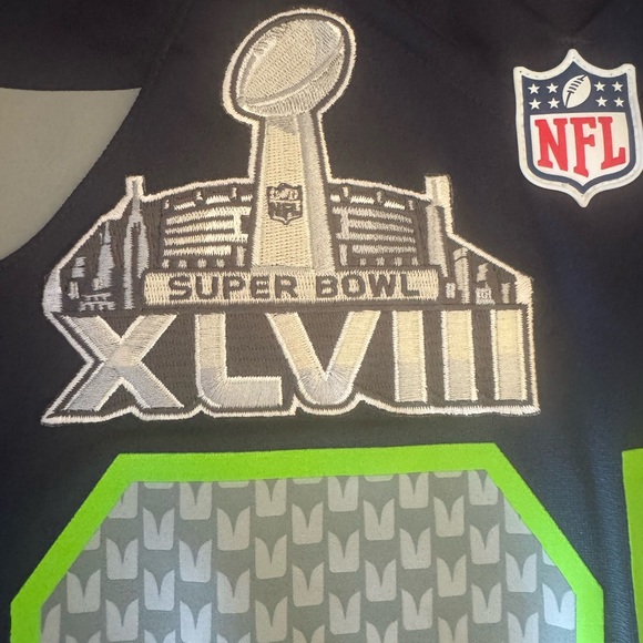 NFL Super Bowl XLVII Marshawn Lynch Seahawks Jersey! - Picture 5 of 5
